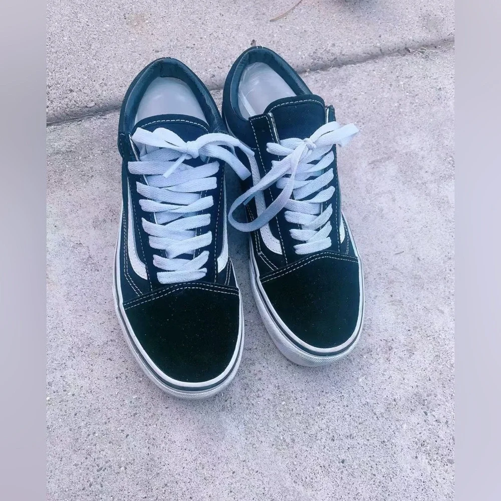 Vans | Old Skool Skateboard Shoes | Black & White | Unisex Womens 9 |‎ Mens 7.5 - Picture 2 of 8